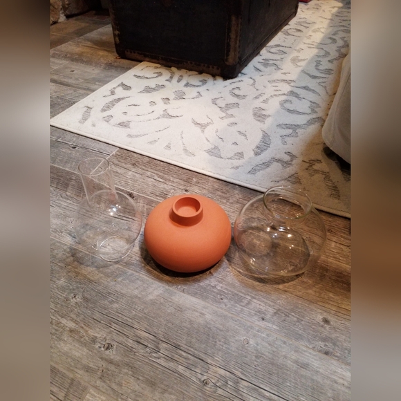 Candle Pot - Picture 2 of 3